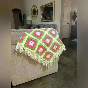 Vintage Handmade Crochet Pink Green Granny Square Patchwork Afghan Throw Fringe